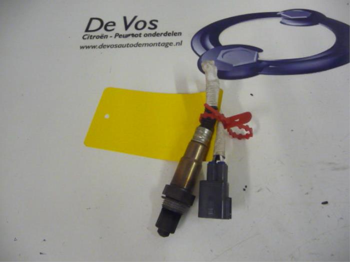Lambda Sonde Peugeot 107, 2005 / 2014 1.0 12V, Hatchback, Benzine, 998cc, 50kW (68pk), FWD, 384F; 1KR, 2005-06 / 2014-05, PMCFA; PMCFB; PNCFA; PNCFB (Gebruikt)