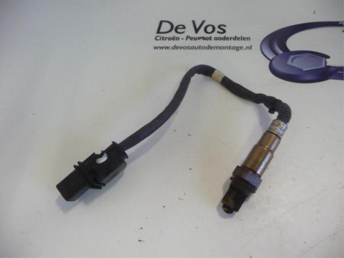 Gebruikte Lambda Sonde Peugeot Partner (GC/GF/GG/GJ/GK) 1.6 HDI 90 Prijs € 45,00 Margeregeling aangeboden door De Vos Onderdelen