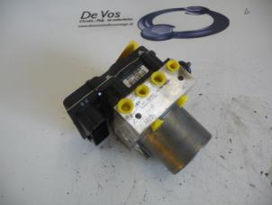 Gebruikte ABS Pomp Peugeot 3008 Prijs € 135,00 Margeregeling aangeboden door De Vos Onderdelen
