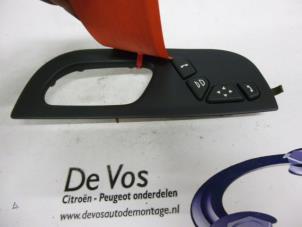 Gebruikte Stoelverstellings Schakelaar Citroen C6 (TD) 2.2 HdiF 16V Prijs € 70,00 Margeregeling aangeboden door De Vos Autodemontagebedrijf