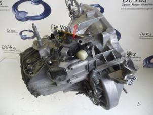 Gebruikte Versnellingsbak Peugeot 308 Prijs € 650,00 Margeregeling aangeboden door De Vos Onderdelen