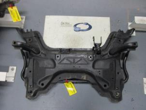 Gebruikte Subframe Citroen C4 Coupé (LA) 1.6 HDi 16V Prijs € 80,00 Margeregeling aangeboden door De Vos Onderdelen