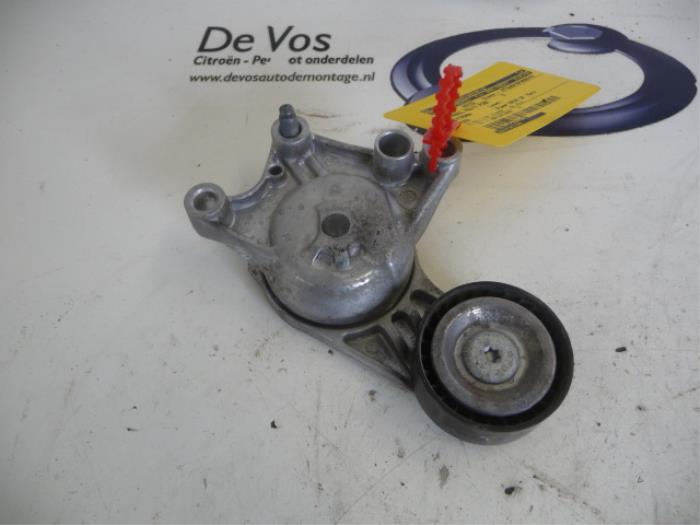 Gebruikte Spanrol Multiriem Citroen DS3 Prijs € 20,00 Margeregeling aangeboden door De Vos Onderdelen