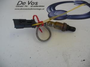 Gebruikte Lambda Sonde Peugeot 308 Prijs € 45,00 Margeregeling aangeboden door De Vos Onderdelen