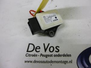 Gebruikte Stabilisatie Regel Sensor Peugeot 3008 I (0U/HU) 1.6 16V THP 155 Prijs € 100,00 Margeregeling aangeboden door De Vos Autodemontagebedrijf