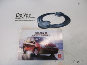 Gebruikte Instructie Boekje Citroen C8 Prijs € 15,00 Margeregeling aangeboden door De Vos Onderdelen