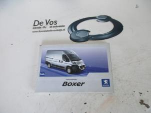 Gebruikte Instructie Boekje Peugeot Boxer Prijs € 15,00 Margeregeling aangeboden door De Vos Onderdelen