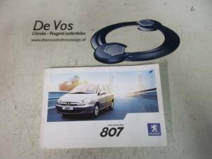 Gebruikte Instructie Boekje Peugeot 807 Prijs € 15,00 Margeregeling aangeboden door De Vos Autodemontagebedrijf