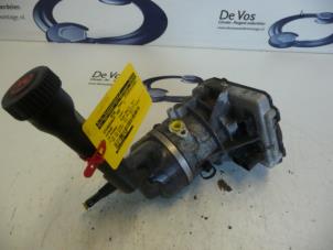 Gebruikte Pomp Servo Citroen C4 Picasso Prijs € 250,00 Margeregeling aangeboden door De Vos Onderdelen