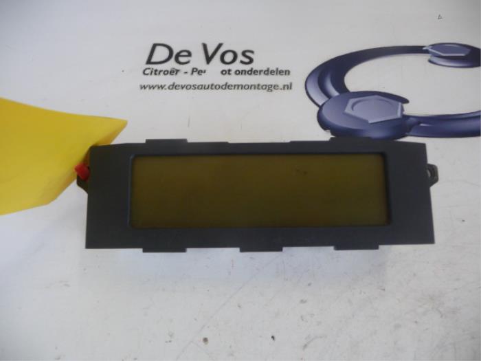Gebruikte Display Interieur Citroen C5 II Break (RE) 2.2 HDiF 16V Prijs € 55,00 Margeregeling aangeboden door De Vos Onderdelen