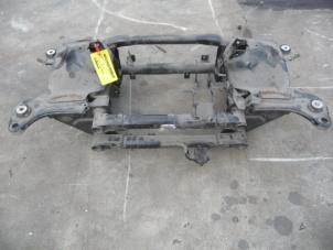Gebruikte Subframe Peugeot 3008 Prijs € 350,00 Margeregeling aangeboden door De Vos Onderdelen