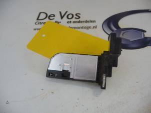 Gebruikte Luchthoeveelheidsmeter Citroen C4 Picasso Prijs € 55,00 Margeregeling aangeboden door De Vos Autodemontagebedrijf