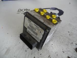Gebruikte ABS Pomp Peugeot 407 Prijs € 160,00 Margeregeling aangeboden door De Vos Onderdelen