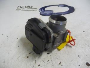 Gebruikte Gasklephuis Citroen C3 (SC) 1.6 HDi 92 Prijs € 70,00 Margeregeling aangeboden door De Vos Onderdelen