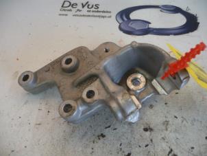 Gebruikte Motorsteun Peugeot 508 Prijs € 30,00 Margeregeling aangeboden door De Vos Onderdelen