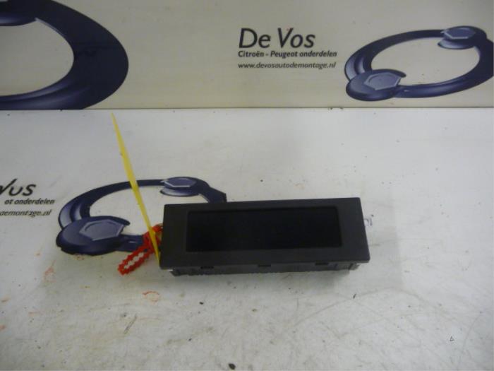 Gebruikte Display Interieur Citroen C3 (SC) 1.2 VTi 82 12V Prijs € 80,00 Margeregeling aangeboden door De Vos Onderdelen