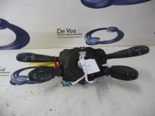 Gebruikte Combischakelaar Stuurkolom Peugeot 308 Prijs € 135,00 Margeregeling aangeboden door De Vos Onderdelen