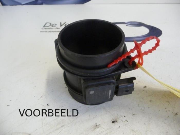 Gebruikte Luchtregelklep Peugeot 407 (6D) 2.0 HDiF 16V Prijs € 55,00 Margeregeling aangeboden door De Vos Onderdelen