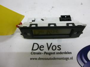 Gebruikte Display Interieur Citroen Xsara (N1) 1.6 16V Prijs € 45,00 Margeregeling aangeboden door De Vos Onderdelen