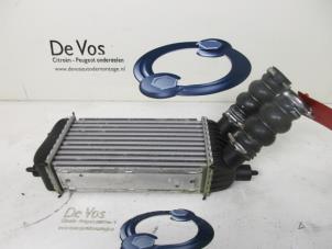 Gebruikte Intercooler Citroen Jumpy (G9) 1.6 HDI 16V Prijs € 90,00 Margeregeling aangeboden door De Vos Onderdelen