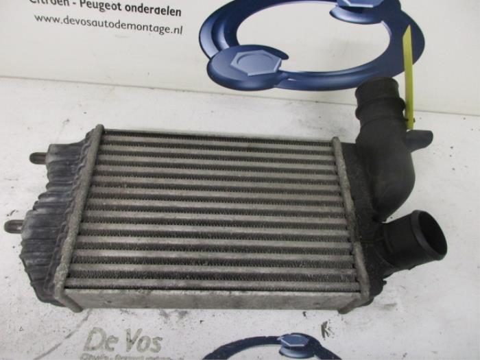 Gebruikte Intercooler Peugeot Boxer (244) 2.2 HDi Prijs € 100,00 Margeregeling aangeboden door De Vos Onderdelen