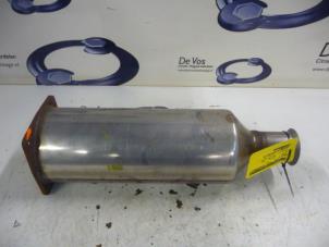 Gebruikte Roetfilter Citroen C6 (TD) 2.2 HdiF 16V Prijs € 350,00 Margeregeling aangeboden door De Vos Onderdelen