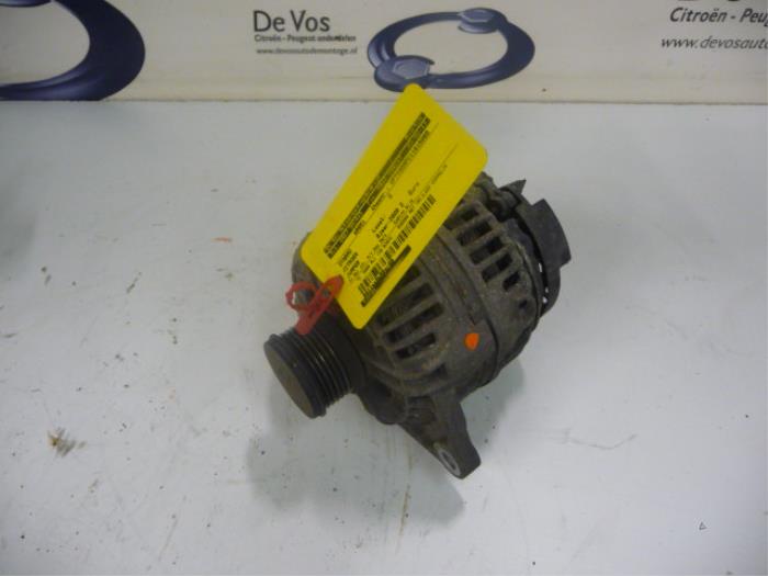 Dynamo van een Citroën Jumper (U9) 3.0 HDi 160 Euro 4 2009
