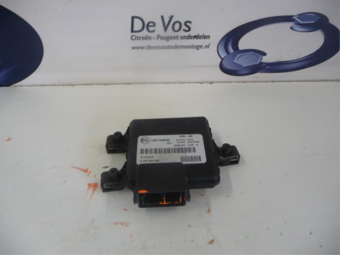 Gebruikte PDC Module Citroen Jumper Prijs € 80,00 Margeregeling aangeboden door De Vos Onderdelen