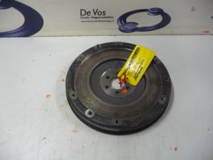 Gebruikte Vliegwiel Citroen C3 Picasso Prijs € 135,00 Margeregeling aangeboden door De Vos Onderdelen