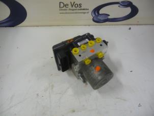 Gebruikte ABS Pomp Peugeot 308 Prijs € 135,00 Margeregeling aangeboden door De Vos Onderdelen
