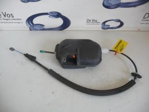 Gebruikte Handrem motor Peugeot 508 Prijs € 450,00 Margeregeling aangeboden door De Vos Onderdelen