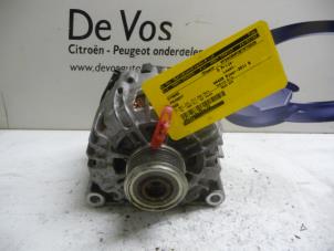 Gebruikte Dynamo Peugeot 308 (4A/C) 1.6 HDi Prijs € 100,00 Margeregeling aangeboden door De Vos Onderdelen