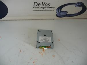Gebruikte Navigatie Module Citroen C-Crosser Prijs € 150,00 Margeregeling aangeboden door De Vos Onderdelen
