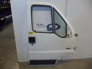 Gebruikte Portier 4Deurs rechts-voor Peugeot Boxer Prijs € 135,00 Margeregeling aangeboden door De Vos Onderdelen