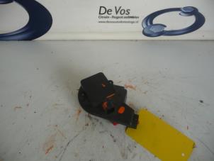 Gebruikte Gaspedaalpositie Sensor Citroen C8 (EA/EB) 2.2 16V Prijs € 55,00 Margeregeling aangeboden door De Vos Onderdelen