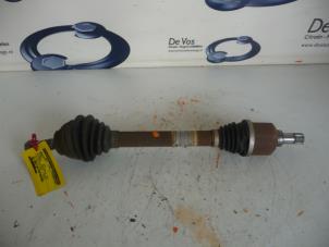 Gebruikte Cardanas links-voor (VWA) Citroen C3 Picasso Prijs € 80,00 Margeregeling aangeboden door De Vos Onderdelen