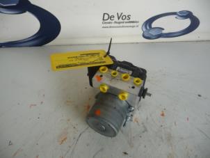 Gebruikte ABS Pomp Peugeot 308 Prijs € 135,00 Margeregeling aangeboden door De Vos Onderdelen