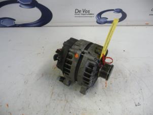 Gebruikte Dynamo Peugeot 3008 Prijs € 100,00 Margeregeling aangeboden door De Vos Onderdelen