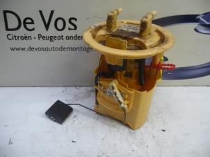 Gebruikte Tank element Pomp Peugeot 307 Prijs € 55,00 Margeregeling aangeboden door De Vos Onderdelen