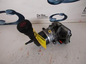 Gebruikte Servopomp Peugeot 308 Prijs € 150,00 Margeregeling aangeboden door De Vos Onderdelen