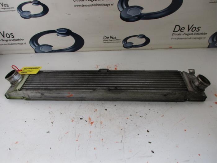 Gebruikte Intercooler Citroen Jumper (U9) 2.2 HDi 100 Prijs € 100,00 Margeregeling aangeboden door De Vos Onderdelen
