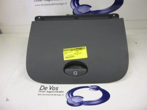 Gebruikte Dashboardkastje Citroen C5 Prijs € 35,00 Margeregeling aangeboden door De Vos Autodemontagebedrijf