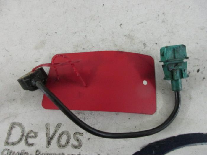 Gebruikte Klopsensor Peugeot 607 (9D/U) 2.9 V6 24V Prijs € 50,00 Margeregeling aangeboden door De Vos Onderdelen