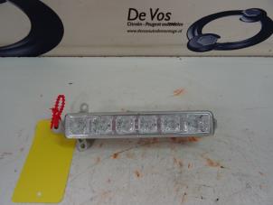 Gebruikte Daglamp links Citroen C3 Picasso Prijs € 45,00 Margeregeling aangeboden door De Vos Autodemontagebedrijf