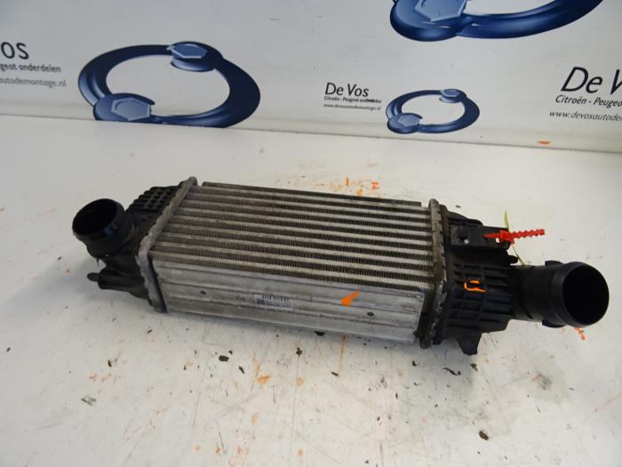 Gebruikte Intercooler Citroen C5 Prijs € 80,00 Margeregeling aangeboden door De Vos Onderdelen