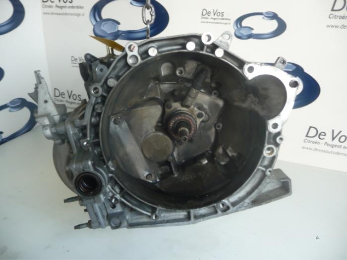 Gebruikte Versnellingsbak Citroen C5 II Break (RE) 2.2 HDiF 16V 163 DPFS Prijs € 550,00 Margeregeling aangeboden door De Vos Onderdelen