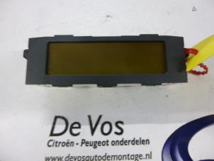 Gebruikte Display Interieur Citroen C5 II Break (RE) 2.2 HDiF 16V 163 DPFS Prijs € 55,00 Margeregeling aangeboden door De Vos Onderdelen