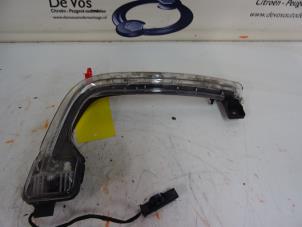 Gebruikte Dagrijverlichting rechts Citroen DS4 Prijs € 90,00 Margeregeling aangeboden door De Vos Onderdelen