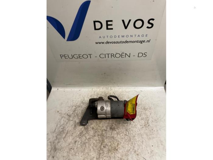 Gebruikte ESP pomp Peugeot 406 Break (8E/F) 3.0 V6 24V Prijs € 160,00 Margeregeling aangeboden door De Vos Onderdelen