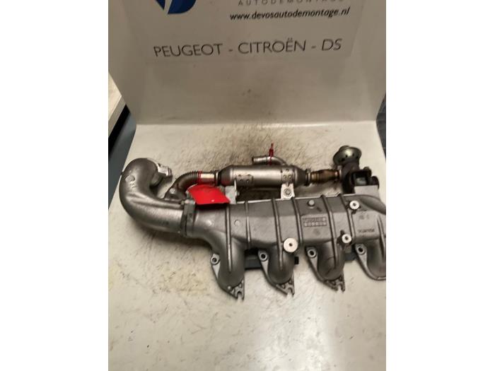 Gebruikte Spruitstuk Inlaat Citroen Jumper (U5) 2.2 HDi Prijs € 45,00 Margeregeling aangeboden door De Vos Onderdelen